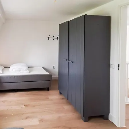 Kavel 17 Ferienhaus Den Oever